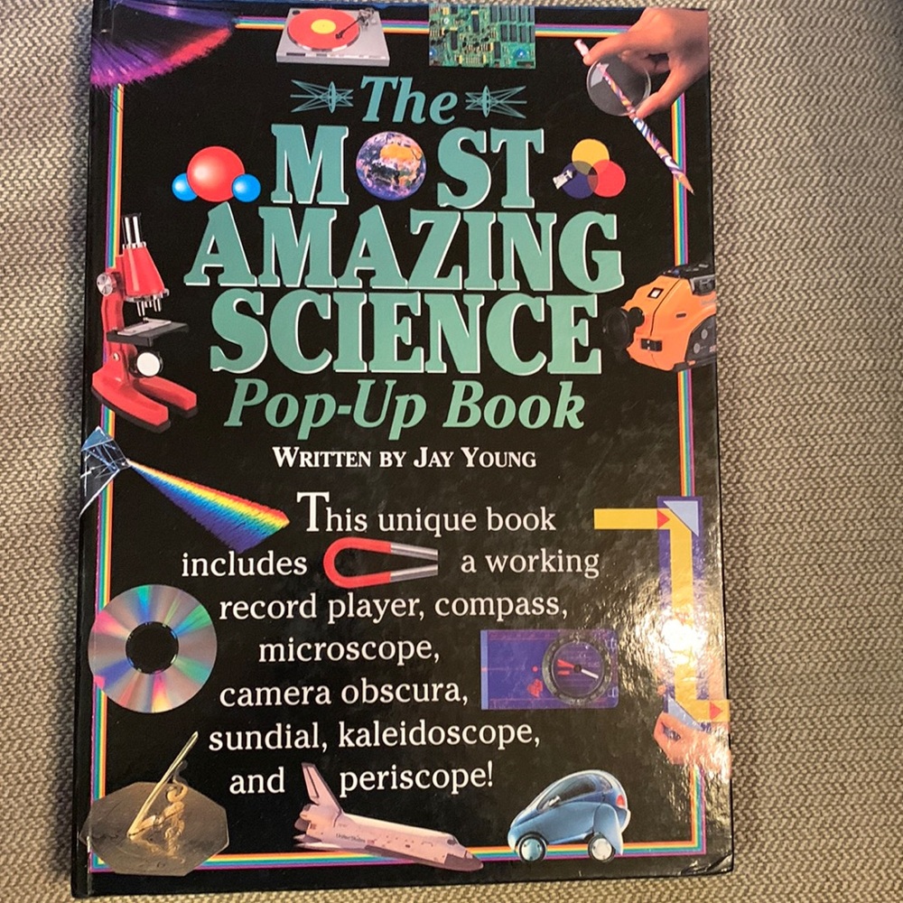 The Most Amazing Science Pop Up Book pop-up magnet compass camera Ages 9+ EUC